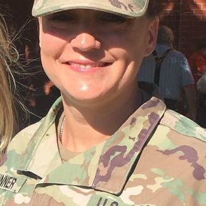 Meet your Posher, Kari